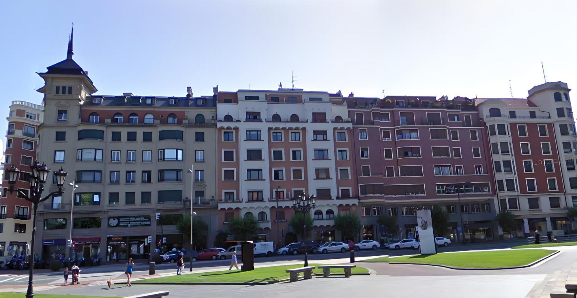 Habitacion Grande Y Confortable Con Bano Privado Junto A Guggenheim بلباو المظهر الخارجي الصورة